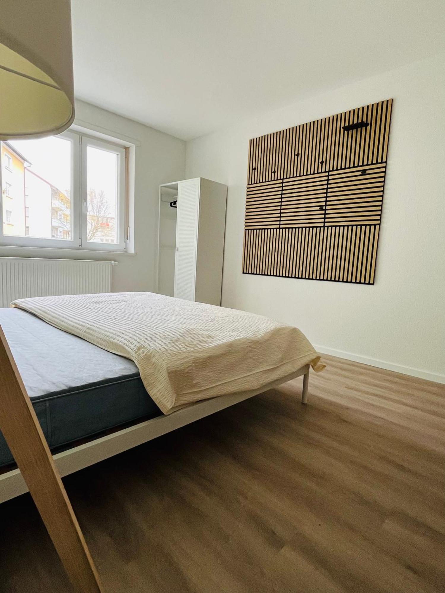 Black Forest City Apartment Mit Kostenlosem Parkplatz Freiburg im Breisgau Luaran gambar